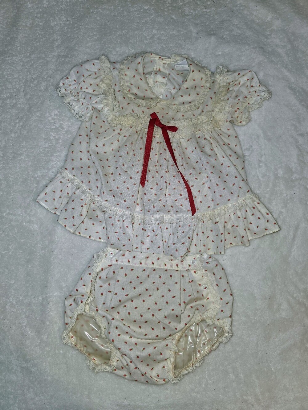 Vintage Bryan Baby Strawberry Dress & Diaper Cover Set 6-9 Months